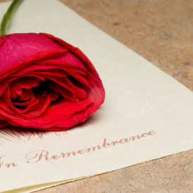 obituary, write an obituary, grieving employee, common pitfalls, obituary scams